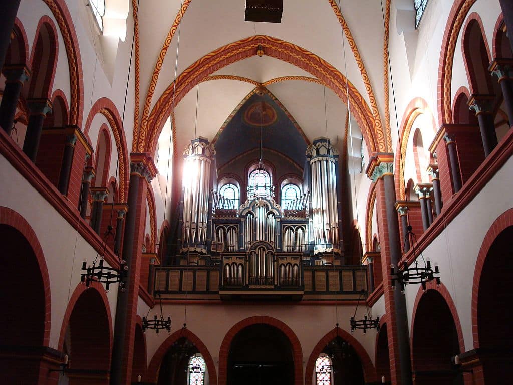 Sinzig am Rhein, Sankt Peterkirche – de Orgelsite | orgelsite.nl