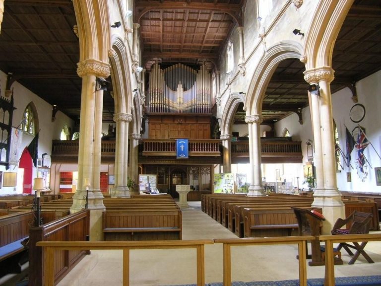 Hungerford, Church of Saint Lawrence de Orgelsite orgelsite.nl